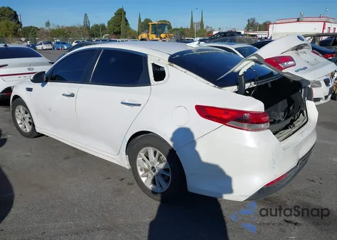 2016 Kia Optima Lx из США, поврежденный, VIN KNAGT4L35G5106800